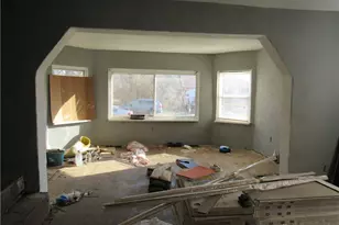 2247 Esmeralda Ave, Dayton, OH 45406 - Photo 3