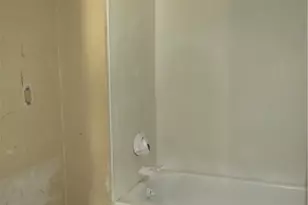 2247 Esmeralda Ave, Dayton, OH 45406 - Photo 9