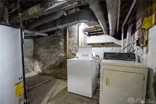 2926 Robin Rd, Dayton, OH 45409 - Photo 25