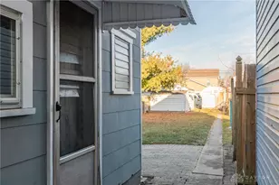 25 E Main St, West Carrollton, OH 45449 - Photo 31