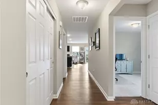 1095 Marty Lee Ln, Franklin, OH 45005 - Photo 7