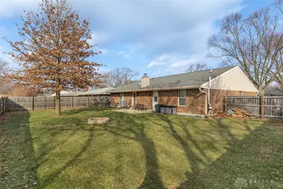 6100 Charlesgate Road, Huber Heights, OH 45424 - Photo 27