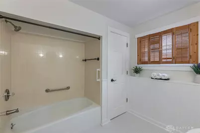 24 S 8th Street, Miamisburg, OH 45342 - Photo 17