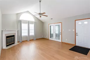 2133 Willow Run Cir, Mad River Twp, OH 45323 - Photo 7