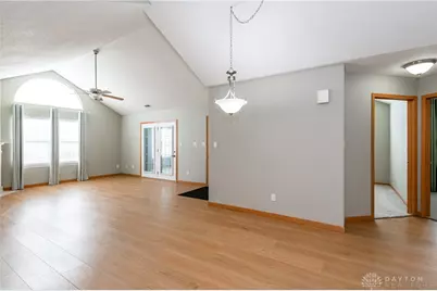 2133 Willow Run Circle, Mad River Twp, OH 45323 - Photo 17