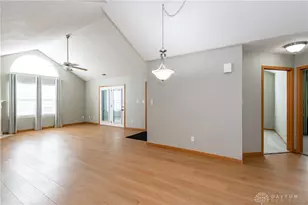 2133 Willow Run Cir, Mad River Twp, OH 45323 - Photo 19