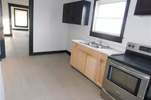 611 W Columbia St, Springfield, OH 45504 - Photo 9