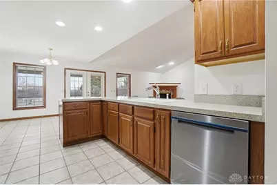 9048 Bedford Court, Clear Creek Township, OH 45458 - Photo 11