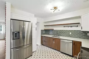 9175 Bunnell Hill Rd, Clear Creek Township, OH 45458 - Photo 9