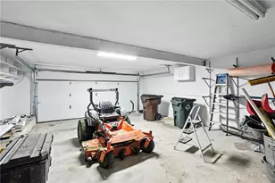 9175 Bunnell Hill Rd, Clear Creek Township, OH 45458 - Photo 25