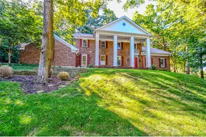 1955 Kress Wood Circle, Dayton, OH 45429 - Photo 5