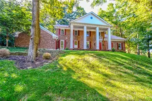 1955 Kress Wood Cir, Dayton, OH 45429 - Photo 5