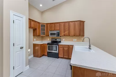 1426 B Paul Revere Way, Troy, OH 45373 - Photo 7