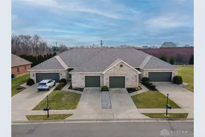 1426 B Paul Revere Way, Troy, OH 45373 - Photo 3