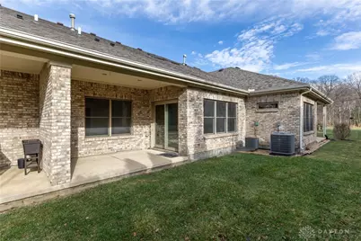 1426 B Paul Revere Way, Troy, OH 45373 - Photo 5