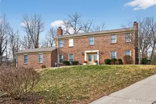 277 Shadywood Dr, Dayton, OH 45415 - Photo 3