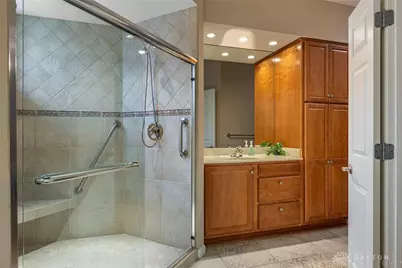 6845 Lorien Woods Drive, Miami Township, OH 45459 - Photo 23