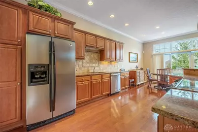 6845 Lorien Woods Drive, Miami Township, OH 45459 - Photo 9