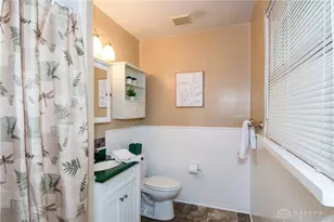 1005 Chateau Dr, Kettering, OH 45429 - Photo 27