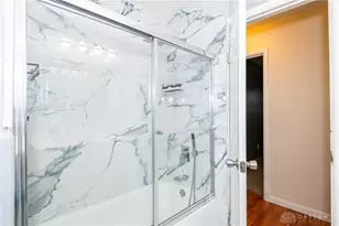 1005 Chateau Dr, Kettering, OH 45429 - Photo 37