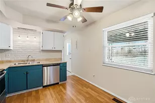 309 Applehill Dr, West Carrollton, OH 45449 - Photo 15