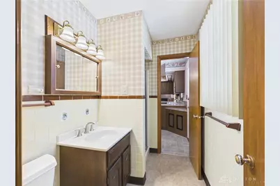 1326 Lemcke Road, Beavercreek, OH 45434 - Photo 17