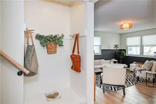 319 Orchard Dr, Oakwood, OH 45419 - Photo 7