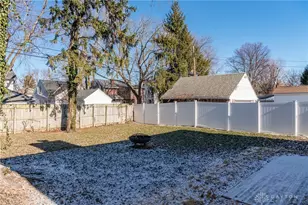 319 Orchard Dr, Oakwood, OH 45419 - Photo 43