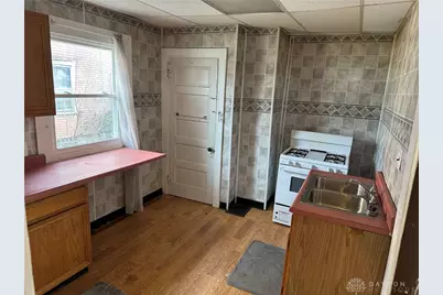 845 Osmond Avenue, Dayton, OH 45402 - Photo 9