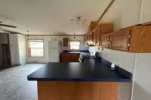 385 Grant St, Harveysburg, OH 45032 - Photo 15