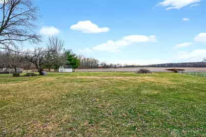 2925 S Tecumseh Road, Springfield, OH 45502 - Photo 31