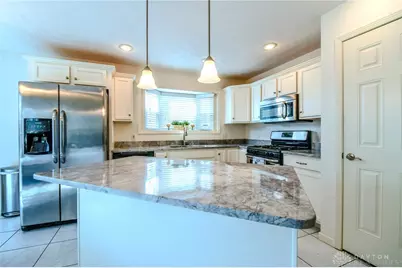 9825 Augusta Lane, Piqua, OH 45356 - Photo 9