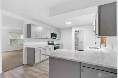 324 Cherrywood Drive, Fairborn, OH 45324 - Photo 9