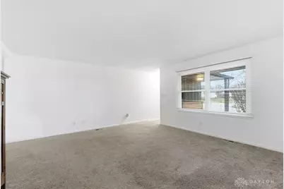 324 Cherrywood Drive, Fairborn, OH 45324 - Photo 7