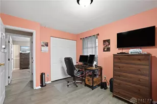 233 Grantwood Dr, Dayton, OH 45449 - Photo 21