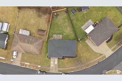 233 Grantwood Drive, Dayton, OH 45449 - Photo 27