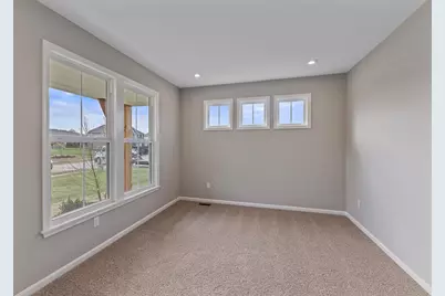 3605 Cypress Pointe Drive, Bellbrook, OH 45305 - Photo 9