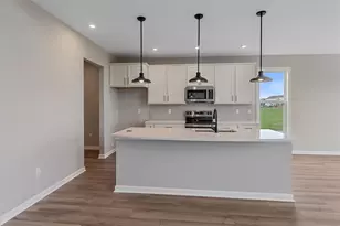 3605 Cypress Pointe Dr, Bellbrook, OH 45305 - Photo 3
