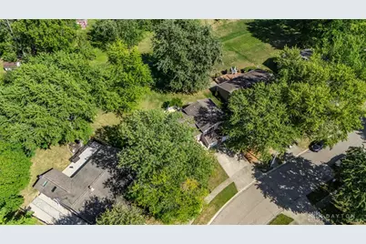 2389 Windsor Village Drive, Miamisburg, OH 45342 - Photo 33