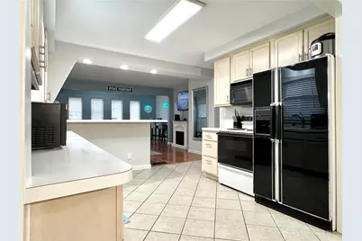 99 Woolery Lane, Dayton, OH 45415 - Photo 9