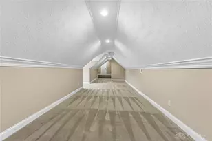 1174 Club View Dr, Dayton, OH 45458 - Photo 41