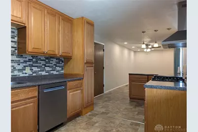 318 Winnimac Avenue, Englewood, OH 45322 - Photo 15