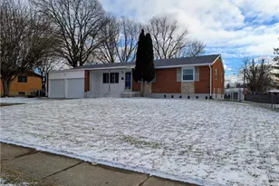 318 Winnimac Ave, Englewood, OH 45322 - Photo 3