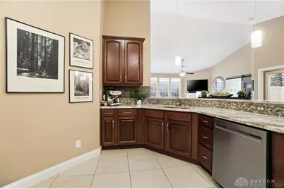 1420 Bourdeaux Way, Clearcreek Twp, OH 45458 - Photo 25