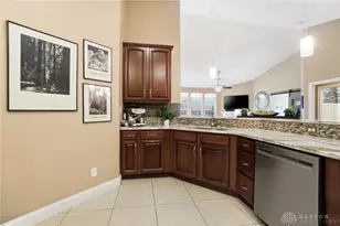 1420 Bourdeaux Way, Clear Creek Township, OH 45458 - Photo 25