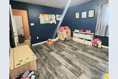 1063 Linwood Drive, Troy, OH 45373 - Photo 9