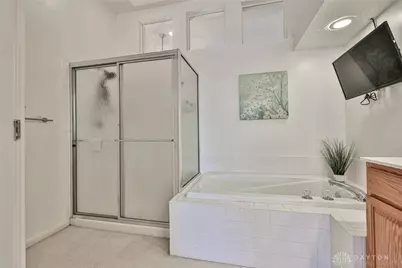 7812 Gapstow Bridge #11-301, Springfield Township, OH 45231 - Photo 27