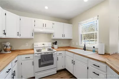 108 Johnson Trail, Dayton, OH 45439 - Photo 11