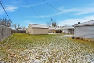 5117 Pensacola Blvd, Moraine, OH 45439 - Photo 21