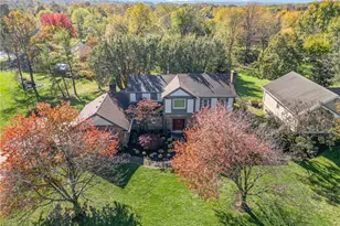 1201 Woodland Greens Blvd, Clearcreek Twp, OH 45066 - Photo 5